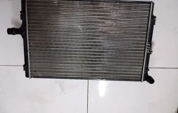 Seat Toledo III (5P) Coolant radiator