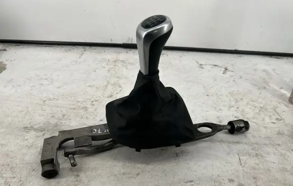 BMW X1 E84 Gear shifter/selector 7590607 12300690