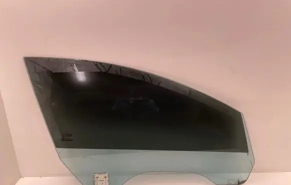 Mercedes-Benz CLS AMG C219 Front door window glass four-door A2197250810 E000232 DOT27AS2M65100