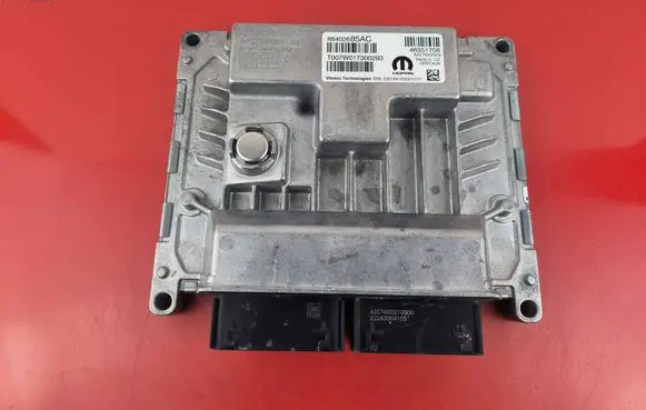 Jeep Compass Engine control unit/module 68402685AC