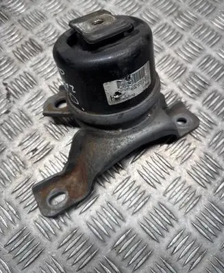 Engine mount bracket