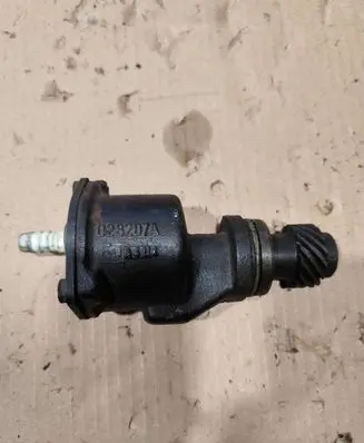Audi A4 S4 B5 8D Vacuum pump 028207A