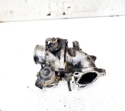 Toyota Corolla E120 E130 Throttle valve 8967221020
