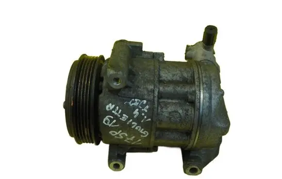 Alfa Romeo Giulietta Air conditioning (A/C) compressor (pump) 50509534