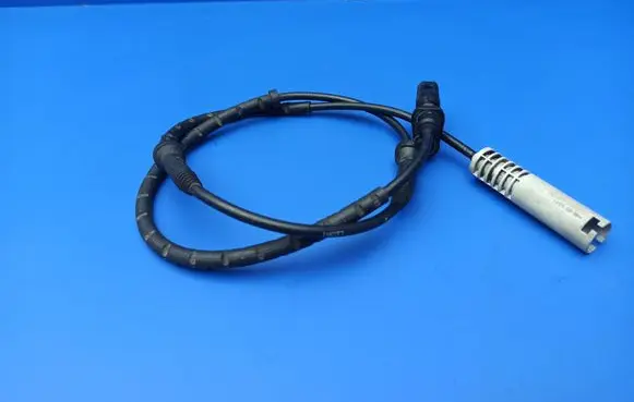 BMW 7 E65 E66 ABS rear brake sensor 6752160 34526752160