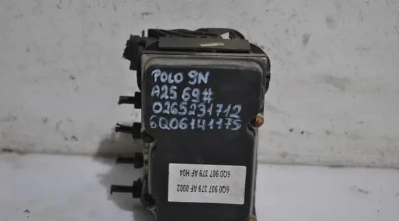 Volkswagen Polo ABS Pump 6Q0614117S 0265231712 6Q0907379AF