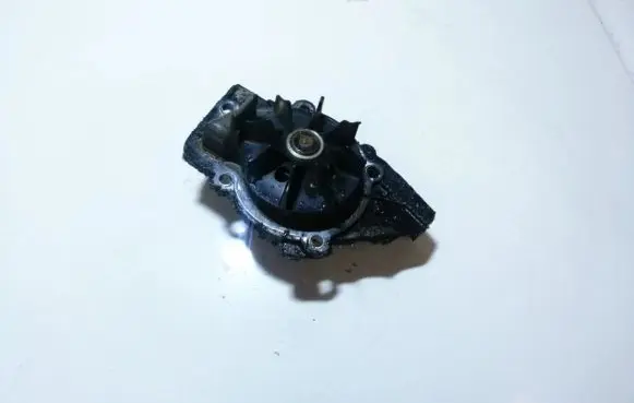 Peugeot Partner Water pump