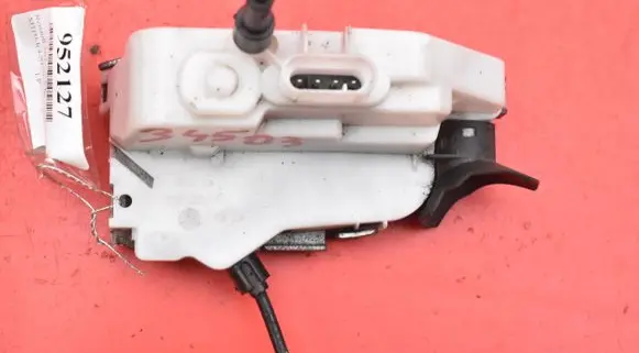 Renault Scenic II - Grand scenic II Front door lock