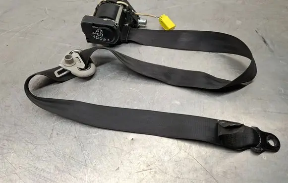 Volkswagen Caddy Front seatbelt 2K0857805E 34044285