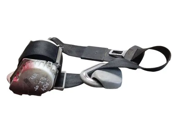 Volkswagen Caddy Rear seatbelt 2K0857812F 34023166 193857737