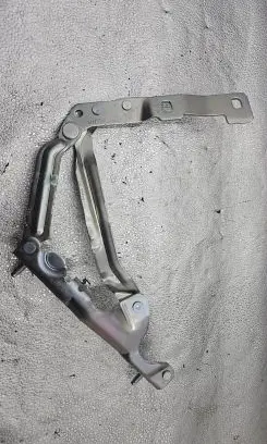 Tesla Model 3 Tailgate/trunk/boot hinge 166739900C 1667399