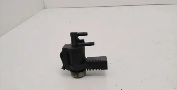 Volkswagen Golf V Turbo solenoid valve 1K0906283A
