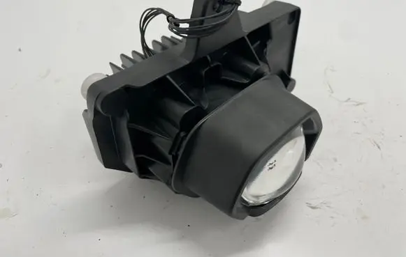BMW 1 F40 Headlight part 90147413