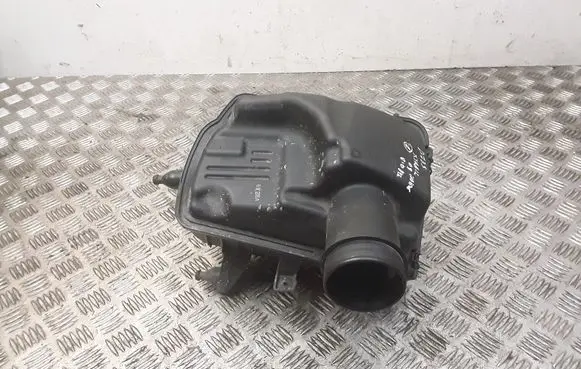 Nissan X-Trail T31 Air filter box 1026323S01