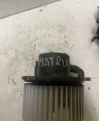 Hyundai Matrix Heater fan/blower F00S330021