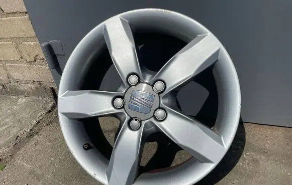 Seat Leon (1P) R16 alloy rim 1P0601025F