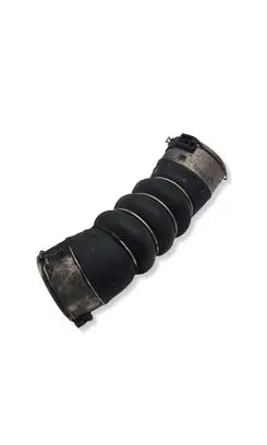BMW 7 G11 G12 Intercooler hose/pipe 8571024