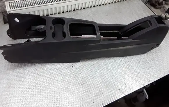 Opel Meriva A Center console