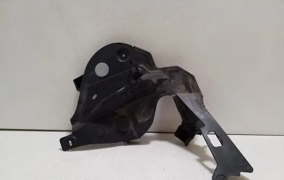 Ford Kuga III Other engine bay part LV4BS02476CA