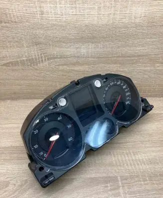 Volkswagen PASSAT B6 Speedometer (instrument cluster) 3C0920860K A2C53144887