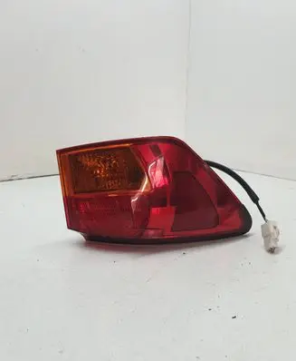 Lexus IS 220D-250-350 Rear/tail lights