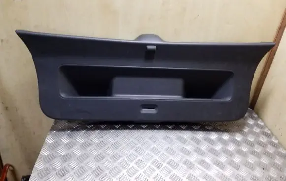 Volkswagen Polo V 6R Tailgate trim 6R6867601A