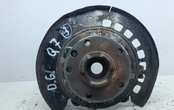 Audi Q7 4L Rear wheel hub