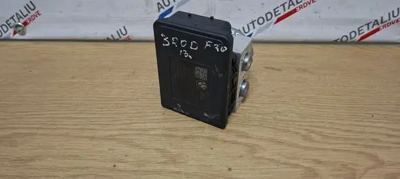 BMW 3 F30 F35 F31 ABS Pump 6870912
