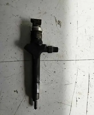 Mazda 6 Fuel injector RE7J13H50 578003G00545