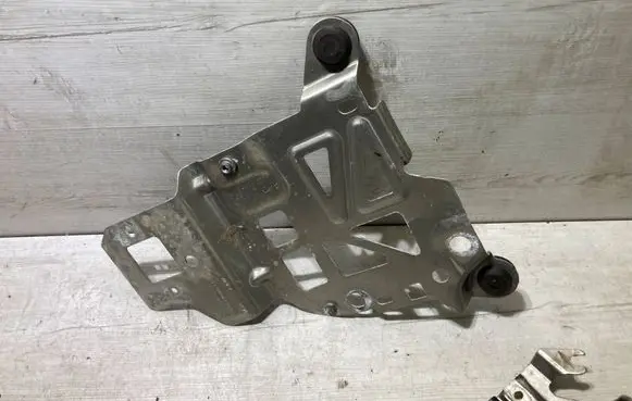 Ford Focus Battery tray JX61A16H000AC