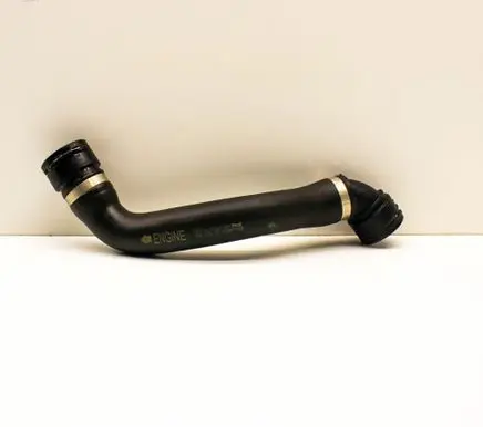 Mercedes-Benz C W205 Engine coolant pipe/hose A2055018201