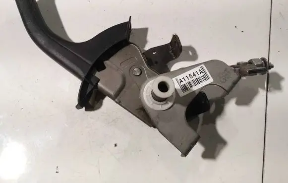 Hyundai i30 Handbrake/parking brake lever assembly