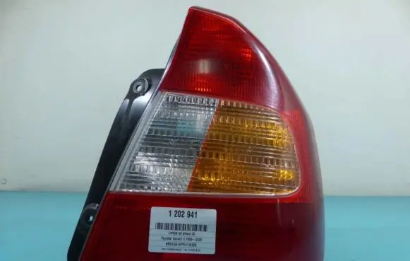 Hyundai Accent Rear/tail lights IMPRK1202941