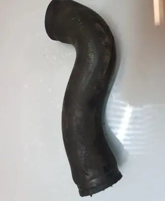 BMW 5 E39 Intercooler hose/pipe 11612246718 11612246718V