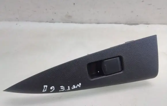 Nissan Note (E11) Electric window control switch