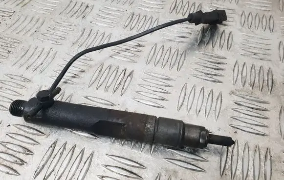 Audi A3 S3 8L Fuel injector 028130201S