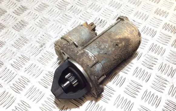 Mercedes-Benz Vito Viano W639 Starter motor A0051511301