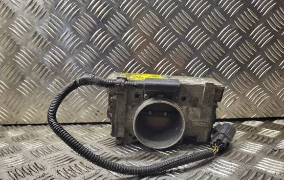 Volvo S60 Throttle valve 8644344