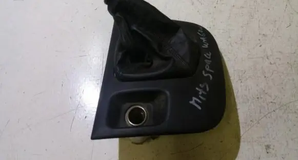 Mitsubishi Space Wagon Other interior part mr356610