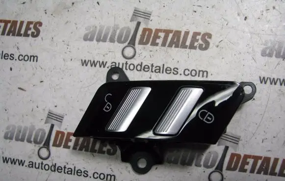 Mercedes-Benz S W221 Central locking switch button A2218213051