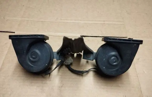 Chrysler Crossfire Horn signal 0055306