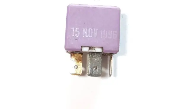 Audi A4 S4 B5 8D Other relay 431951253G