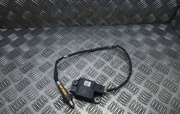 Skoda Octavia Mk4 Lambda probe sensor 05L906261D 0281007922 0281007922923