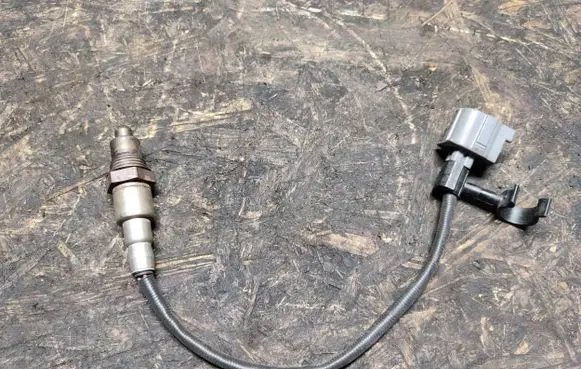 Mercedes-Benz B W246 W242 Lambda probe sensor 0075426318