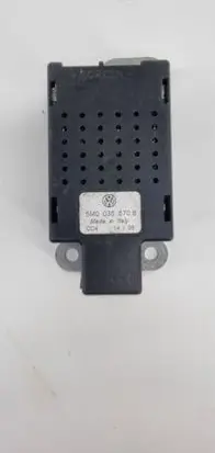 Antenna control unit
