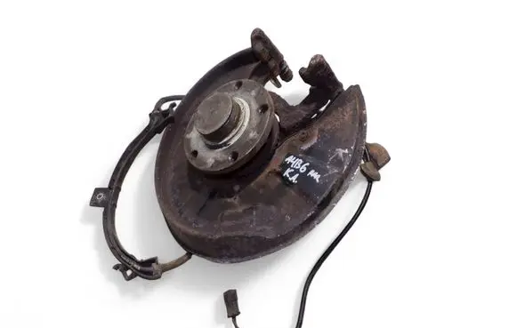 Audi A4 S4 B6 8E 8H Rear wheel hub spindle/knuckle 