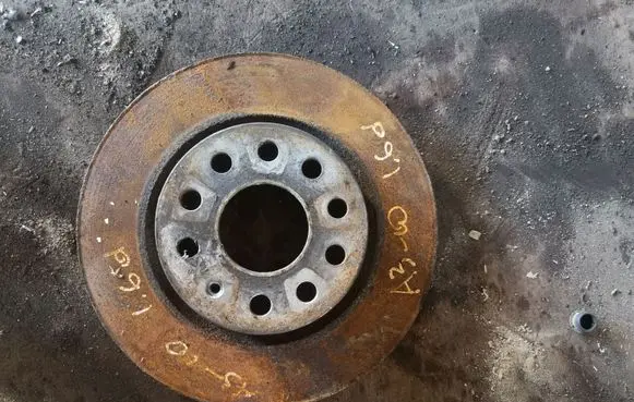 Audi A3 S3 8P Front brake disc
