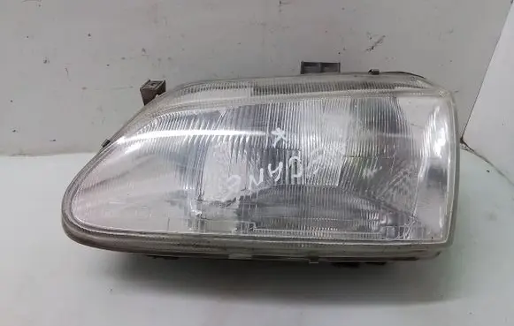 Renault Megane I Headlight/headlamp