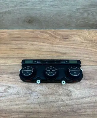 Volkswagen Golf V Climate control unit 1K0907044CG 5HB00873221