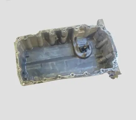 Volkswagen PASSAT B6 Oil sump 03G103603